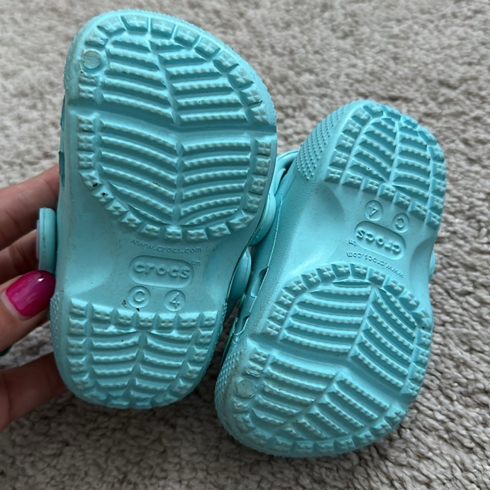 Crocs - Picture 2 of 2